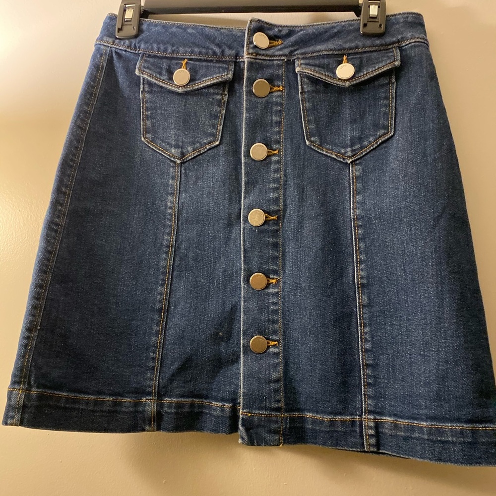 NWT ❤️Loft Womens Denim Skirt❤️